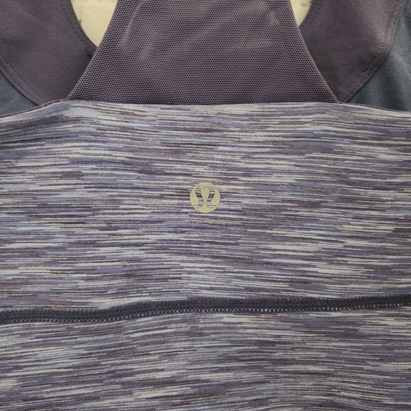 Lululemon Scoop Neck Tank - Picture 4 of 6